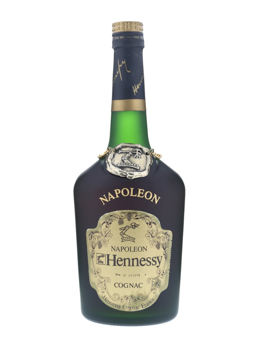 ⚠️ ヘネシー ナポレオン コニャック 700ml ※ よくお読みください ヘネシー ナポレオン コニャック 700ml / 40% - 歌舞伎ウイスキー 日本