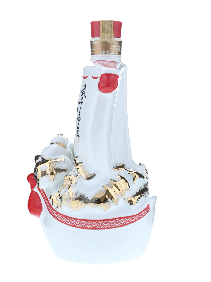 サントリー ローヤル 12年 干支 陶器 巳 2001 600ml / 43% - 歌舞伎