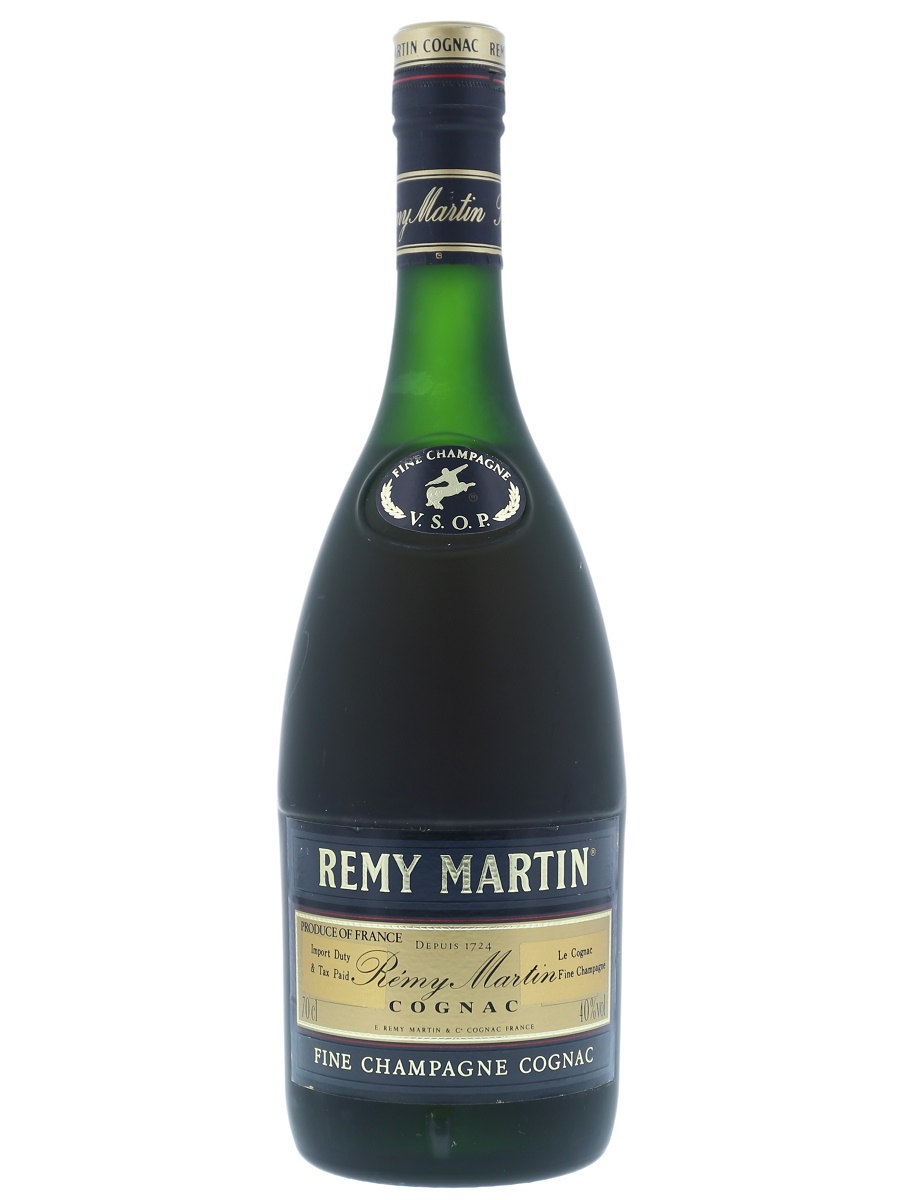 Remy шампанское. Remy Martin VSOP Fine Champagne. Remy Martin VSOP шампанское. Remy Martin VSOP Cognac Fine Champagne Cognac.
