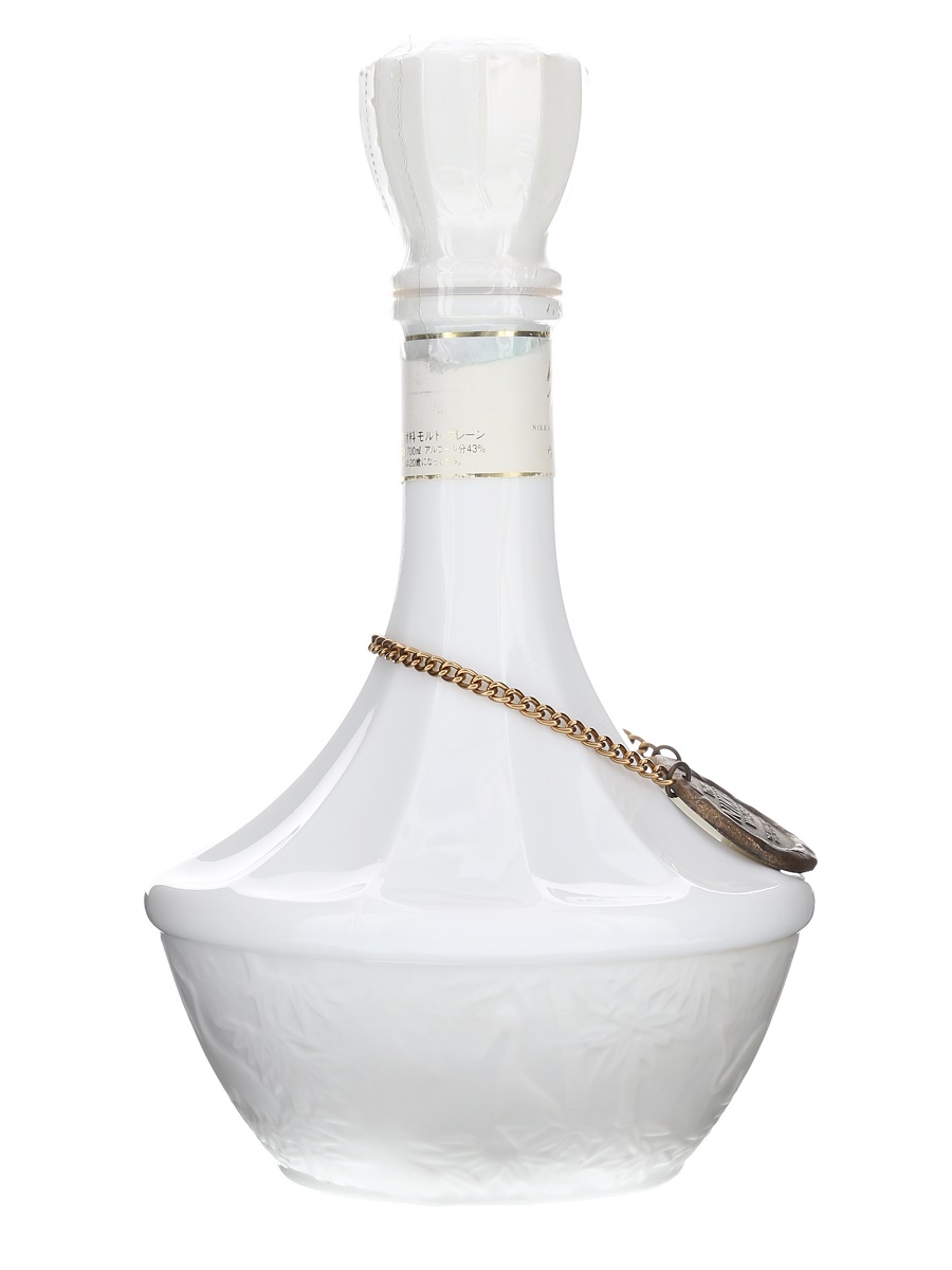 ニッカ 鶴 陶器 ボトル 700ml / 43% - 歌舞伎ウイスキー 日本の