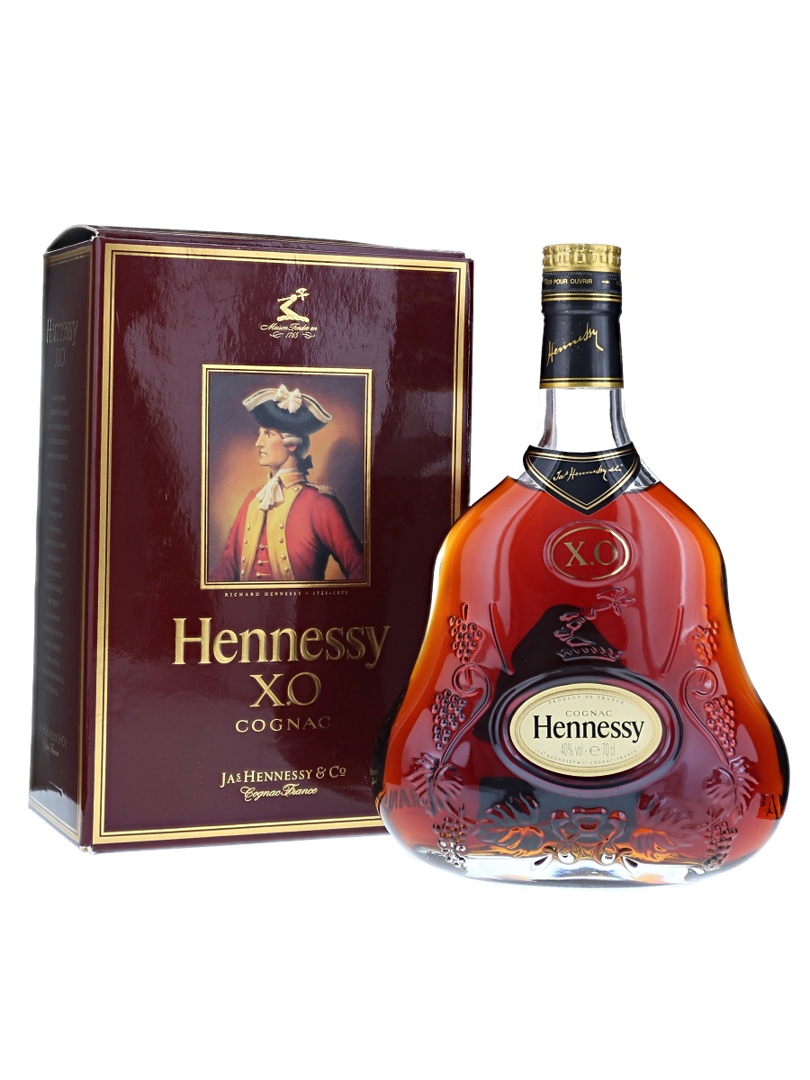 Коньяк хеннесси купить в москве. Cognac Hennessy x.o 0.5. Виски Хеннесси Хо. Хенеси 0.7 Хо оригинал. Коньяк XQ Хеннесси.