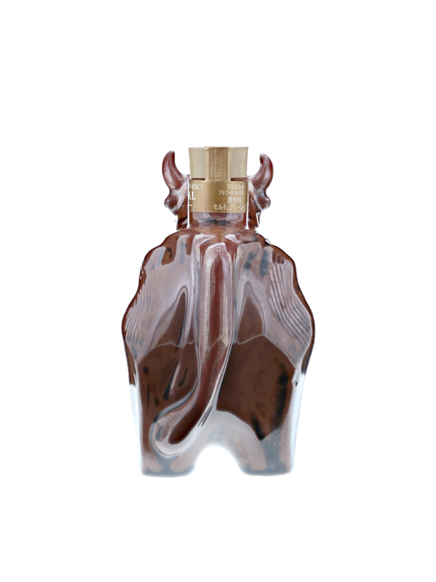 サントリー ローヤル 干支 陶器 丑 ボトル 600ml / 43% - 歌舞伎