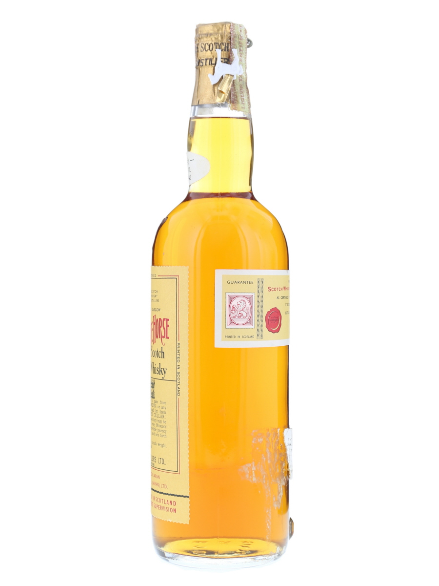 ホワイト ホース ティンキャップ 特級表記 760ml / 43% - 歌舞伎