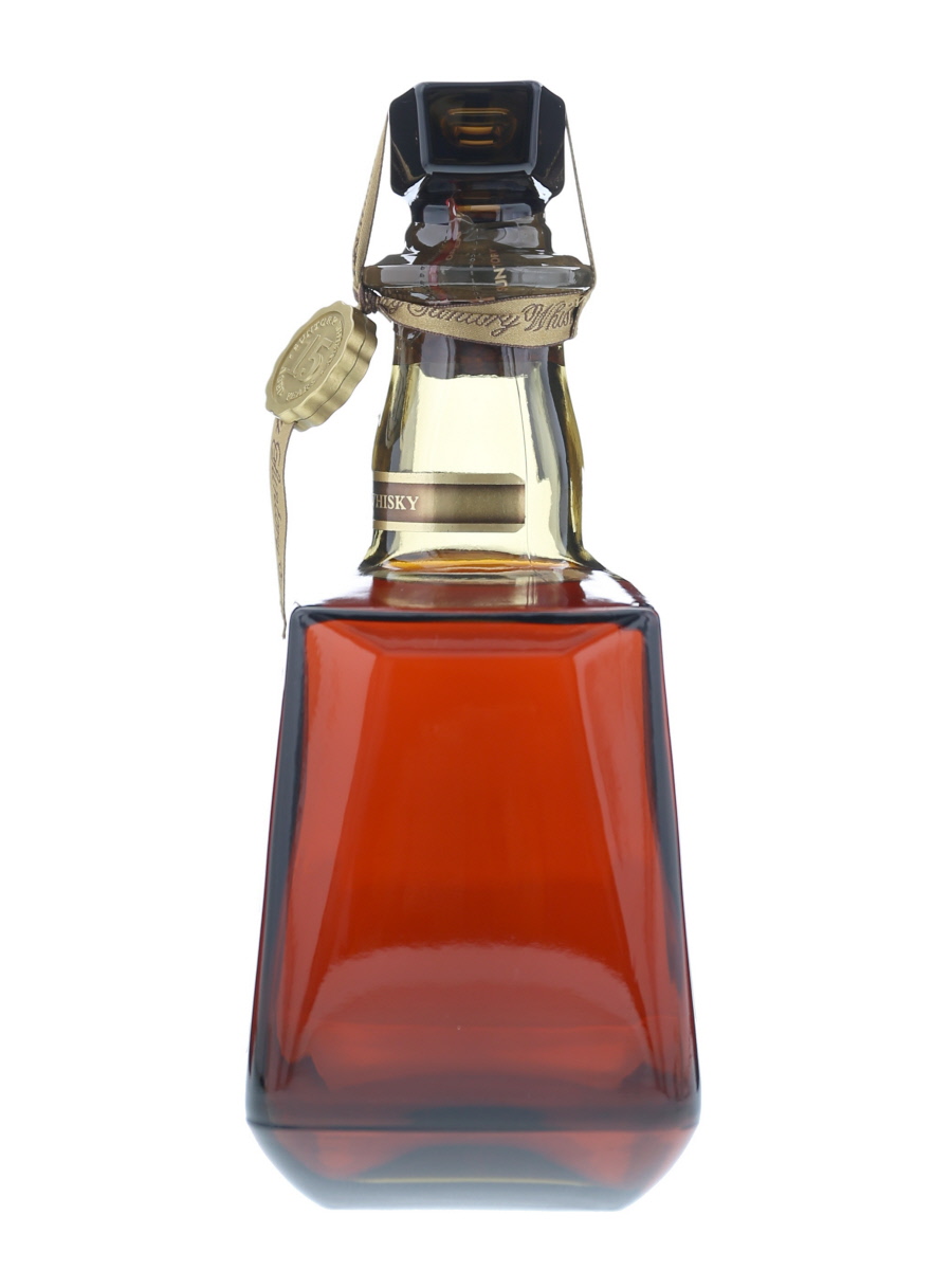 サントリー ローヤル 15年 ゴールドラベル 750ml / 43% - 歌舞伎