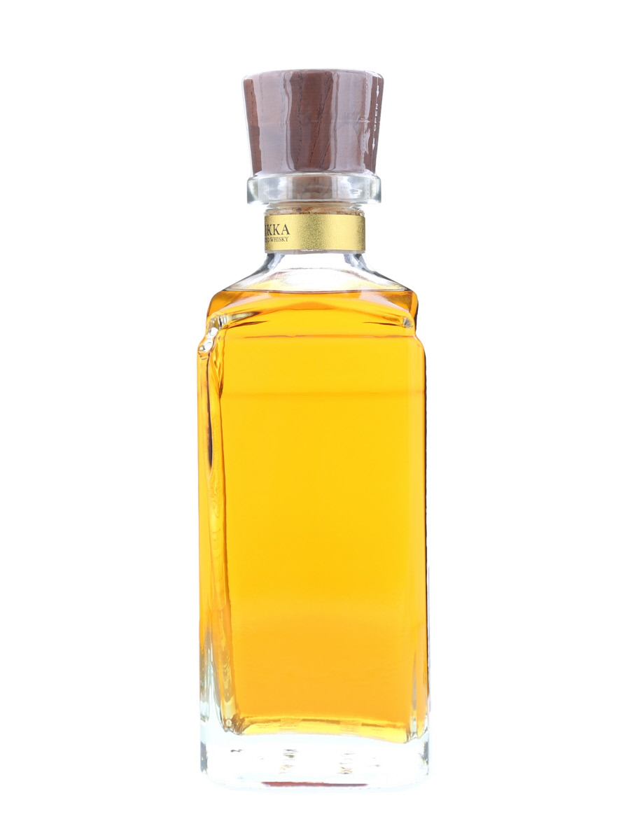 ザ ニッカ 12年 (ギフト箱) 700ml / 43% - 歌舞伎ウイスキー ザ ニッカ 12年 (ギフト箱) 700ml / 43% - 歌舞伎ウイスキー