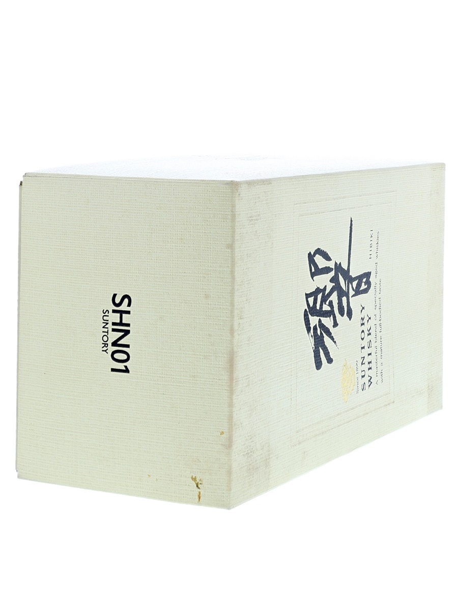 Old Hibiki No Year (Gold Cap) 70cl / 43% Box